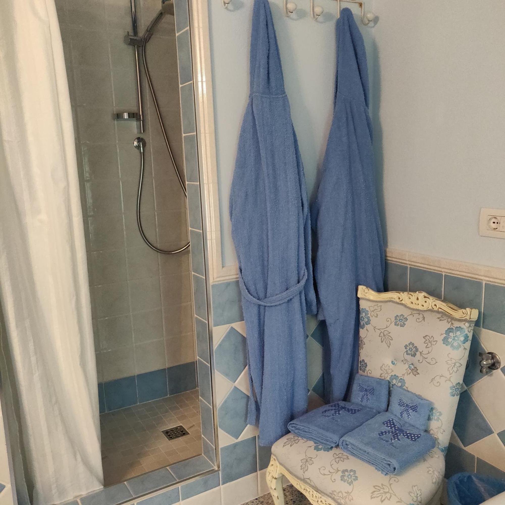 Casa Bouganville La Spezia Szoba fotó